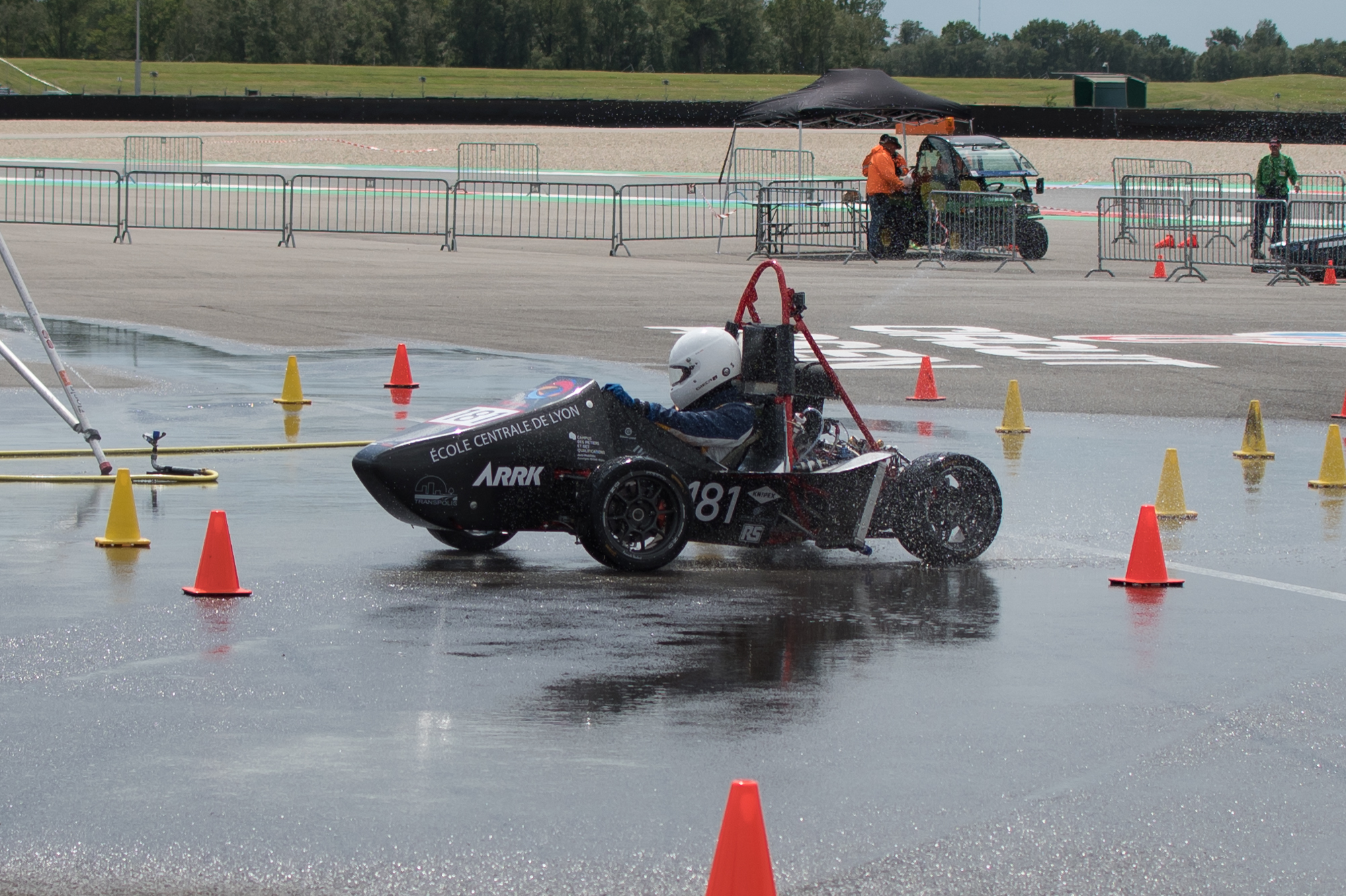 Invictus lors de l'épreuve d'Autocross du FSN